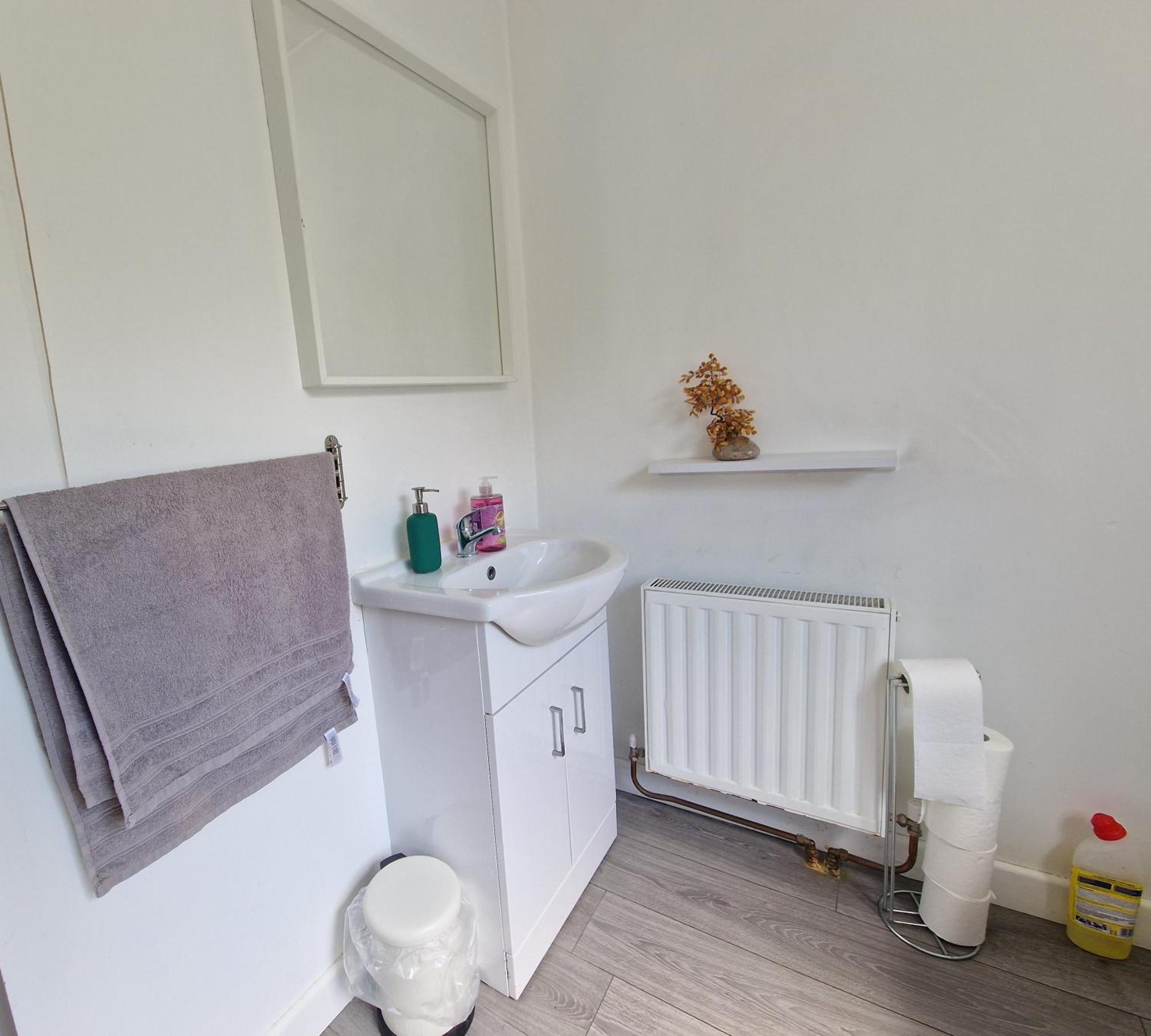 The Speak Easy Cottage Multyfarnham -Two Bedroom מראה חיצוני תמונה