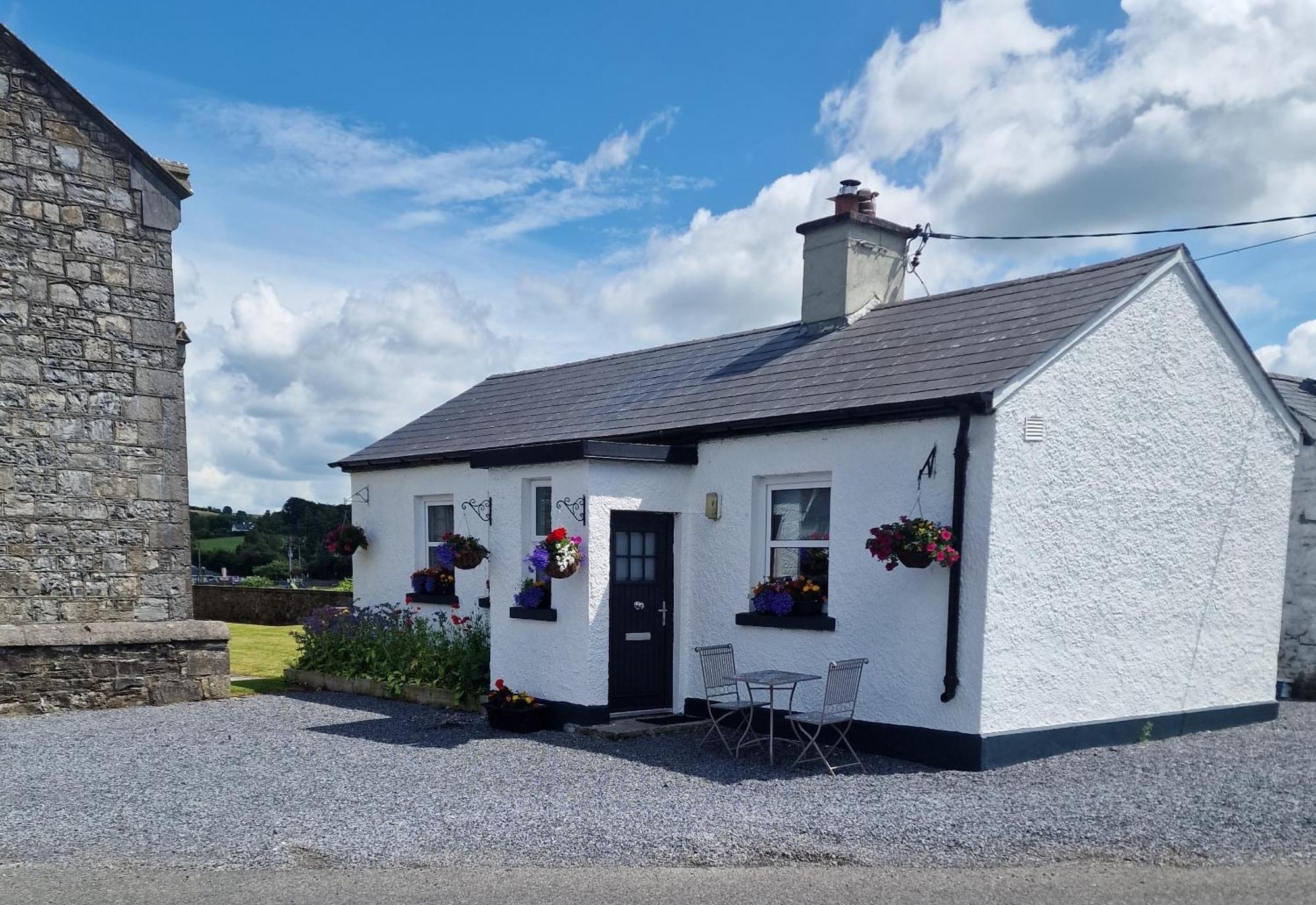 The Speak Easy Cottage Multyfarnham -Two Bedroom מראה חיצוני תמונה